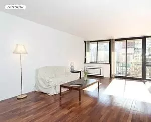 330 E 75th St #9D, New York, NY 10021