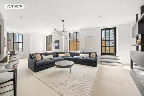 100 Barclay St #16A, New York, NY 10007