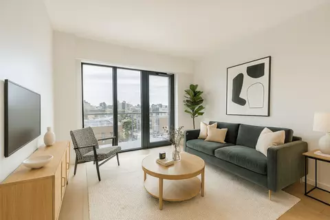 30-05 Vernon Blvd #4-G, New York City, NY 11102
