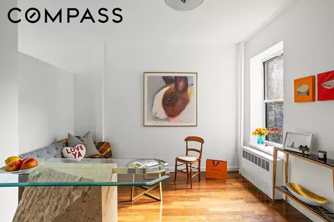 26 Gramercy Park S #5F, New York City, NY 10003