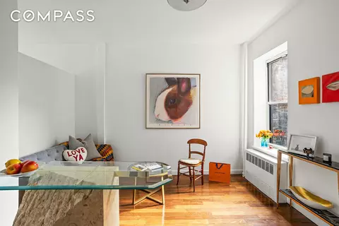 26 Gramercy Park S #5F, New York City, NY 10003