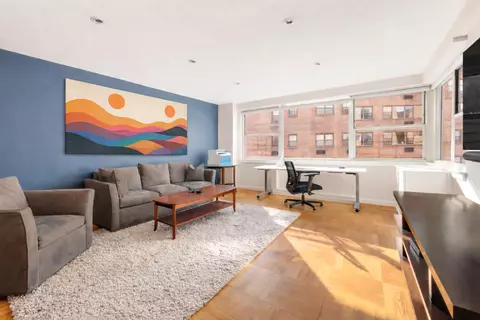 233 E 70th St #14R, New York, NY 10021