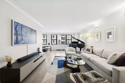 196 E 75th St #12E, New York, NY 10021