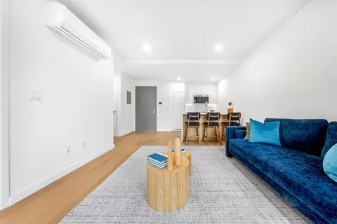 30-24 32nd St #4-B, New York City, NY 11102
