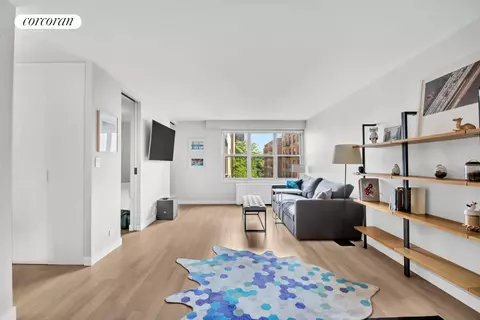 205 3rd Ave #5V, New York, NY 10003
