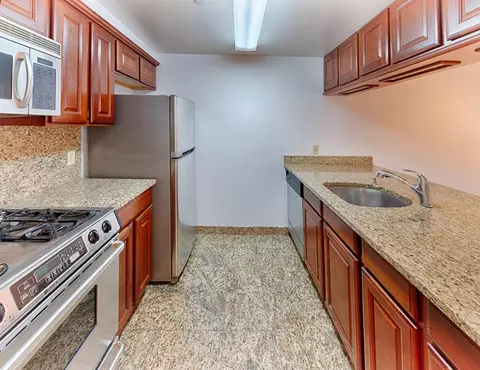 3614 Johnson Ave #2B, New York City, NY 10463