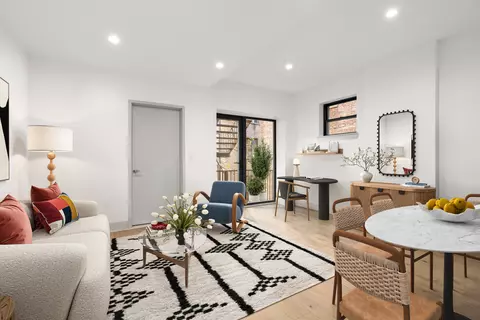 463 W 142nd St #4-D, New York, NY 10031