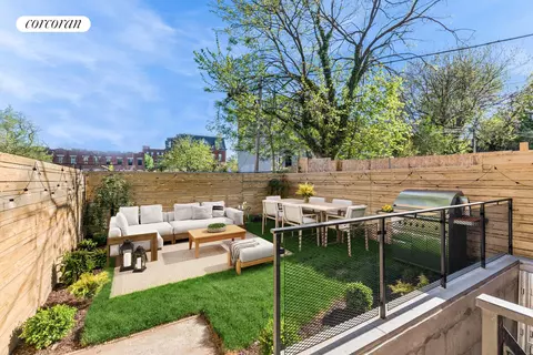72 Quincy St #GARDEN, Brooklyn, NY 11238