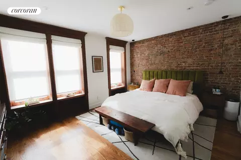 4 Agate Ct, Brooklyn, NY 11213 photo 6