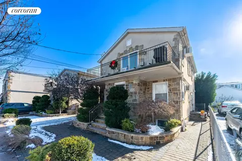 Exterior - 162-12 20 77th Rd, New York City, NY 11366 photo 8 of 18