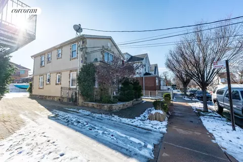 Exterior - 162-12 20 77th Rd, New York City, NY 11366 photo 6 of 18