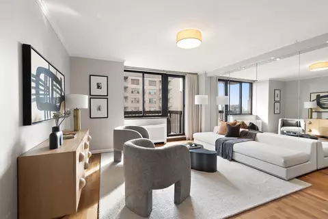 250 E 40th St #30-F, New York, NY 10016
