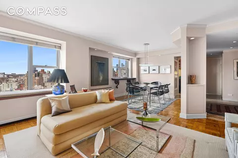 2 5th Ave #15U, New York, NY 10011