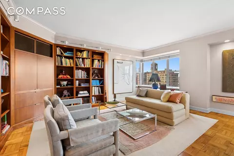 2 5th Ave #15U, New York, NY 10011