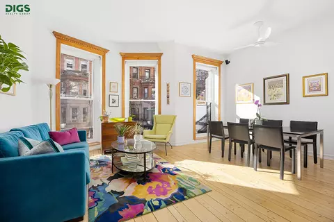 329 W 89th St #2, New York, NY 10024