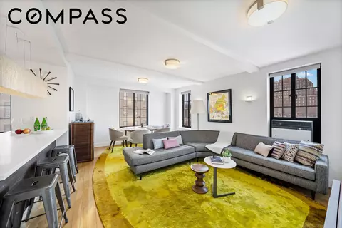 201 W 16th St #7A, New York, NY 10011