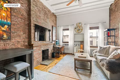 46 W 65th St #5A, New York, NY 10023