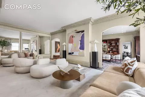 45 E 66th St #3W, New York, NY 10065