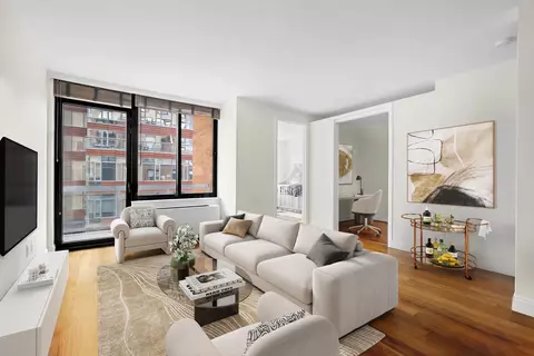 99 Battery Pl #8C, New York, NY 10280