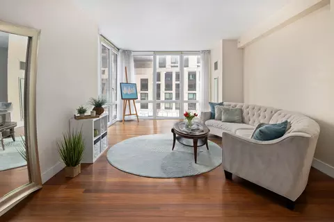 10 W End Ave #4D, New York, NY 10023