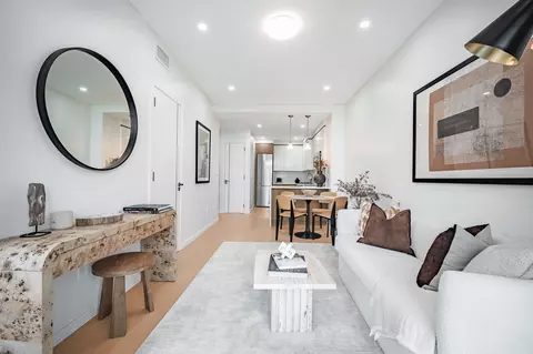 11-52 44th Dr #7-A, Long Island City, NY 11101
