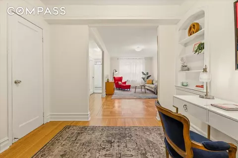 385 Argyle Rd #4A, Brooklyn, NY 11218