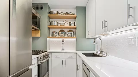 333 E 66th St #5R, New York City, NY 10021