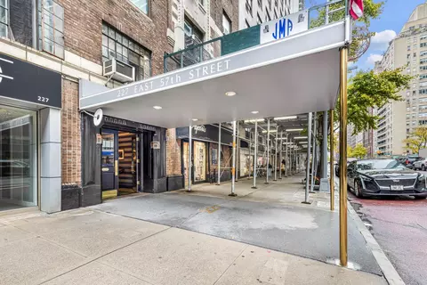 227 E 57th St #8B, New York, NY 10022 photo 9