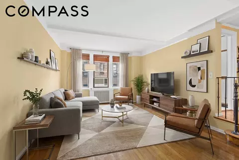 302 W 12th St #6H, New York, NY 10014