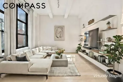 448 W 37th St #8C, New York, NY 10018