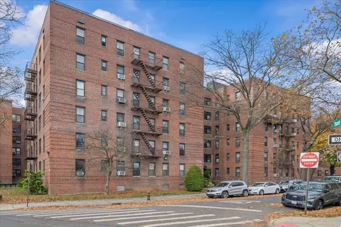 2270 Plumb 1st St #1B, Brooklyn, NY 11229