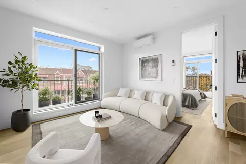 831 Knickerbocker Ave #3B, Brooklyn, NY 11237