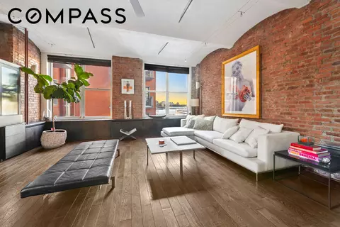 275 Water St #5/6, New York City, NY 10038