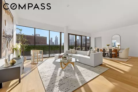 45 E 7th St #PH, New York, NY 10003