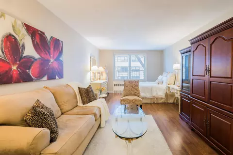 309 E 87th St #6-U, New York, NY 10128