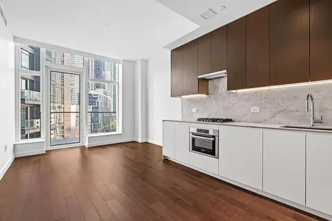 27-20 42nd Rd #8-J, Long Island City, NY 11101