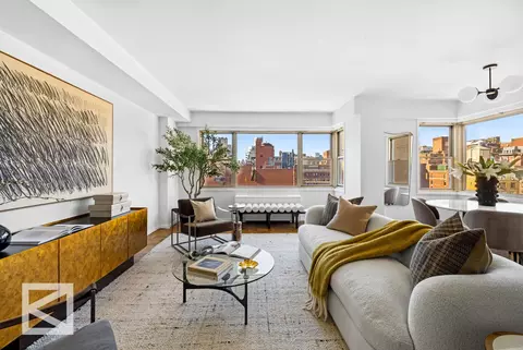175 E 74th St #15A, New York, NY 10021
