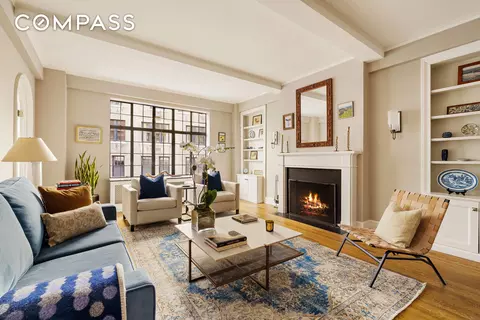 125 E 74th St #5B, New York, NY 10021