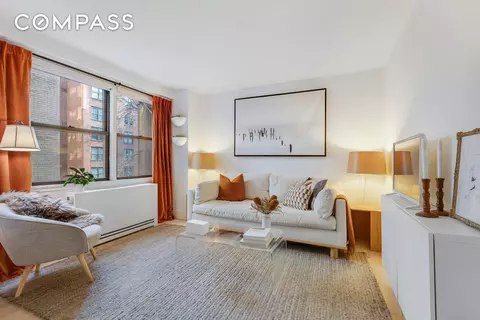 201 E 21st St #4M, New York, NY 10010