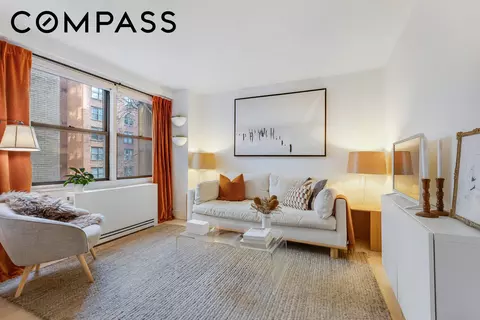 201 E 21st St #4M, New York, NY 10010