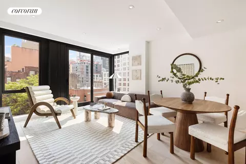 355 W 39th St #5A, New York, NY 10018