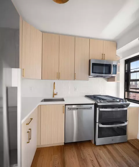 365 Clinton Ave #12-C, Brooklyn, NY 11238