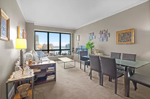 530 E 76th St #19C, New York, NY 10021