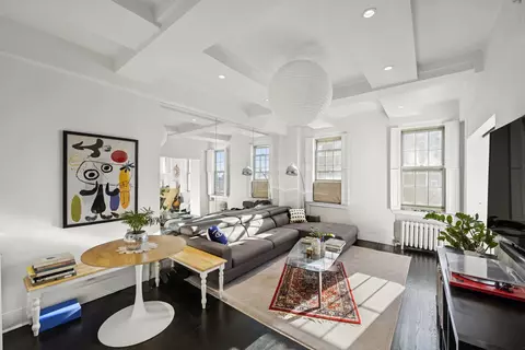 24 5th Ave #1609, New York, NY 10011