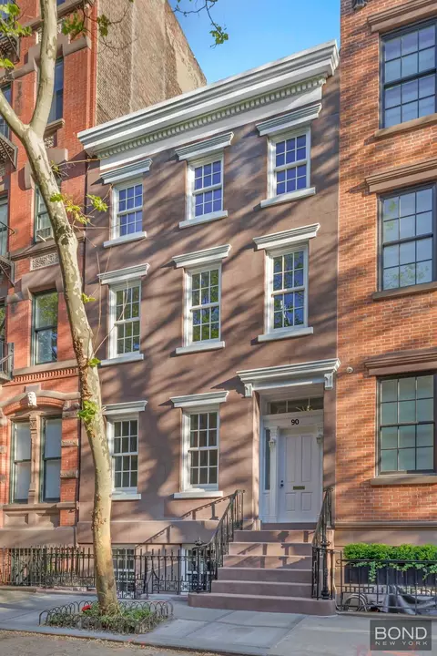 90 Charles St, New York, NY 10014