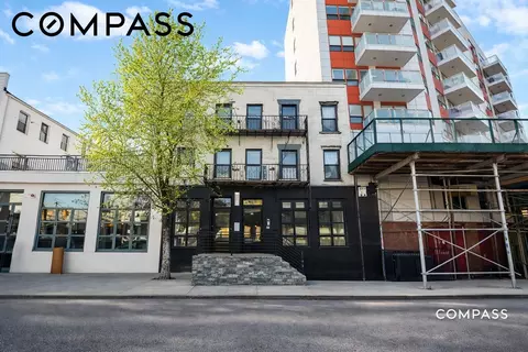 42 Jackson St, Brooklyn, NY 11211