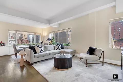211 E 51st St #12-D, New York, NY 10022