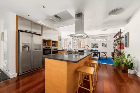 123 Baxter St #3A, New York, NY 10013