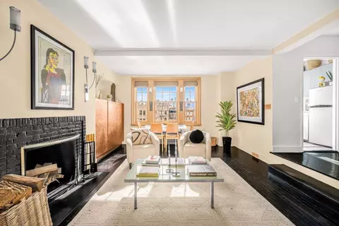 299 W 12th St #7F, New York, NY 10014