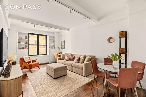 12 W 72nd St #11E, New York, NY 10023